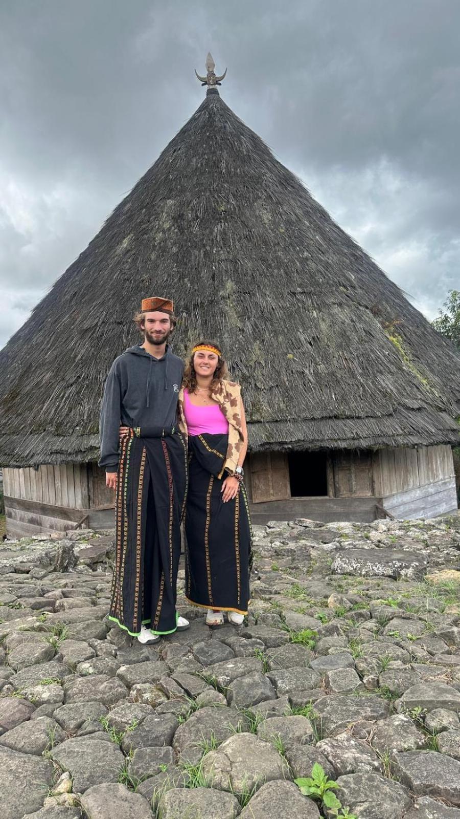 Petra Homestay Bangka Leda Рутенг Экстерьер фото
