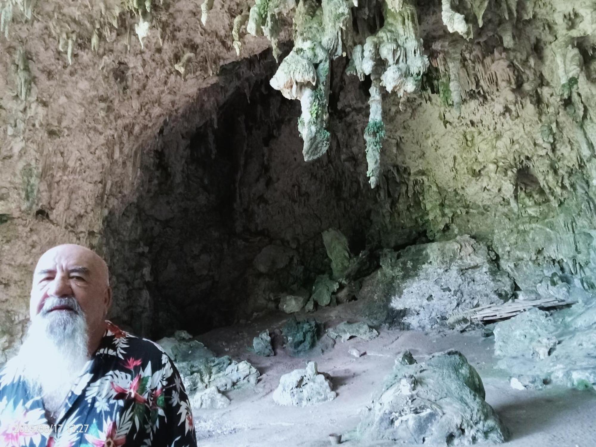 Petra Homestay Bangka Leda Рутенг Экстерьер фото